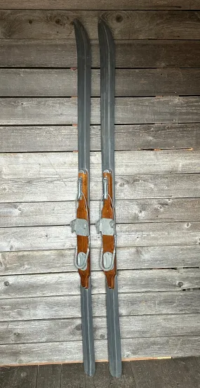 1940s Metal Air Ski Downhill Skis