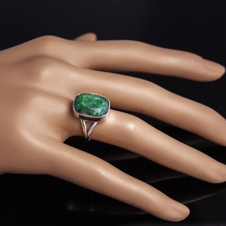 Beautiful 925 Sterling Silver Green Gemstone Statement Ring, Handcrafted Jewelry, For Her