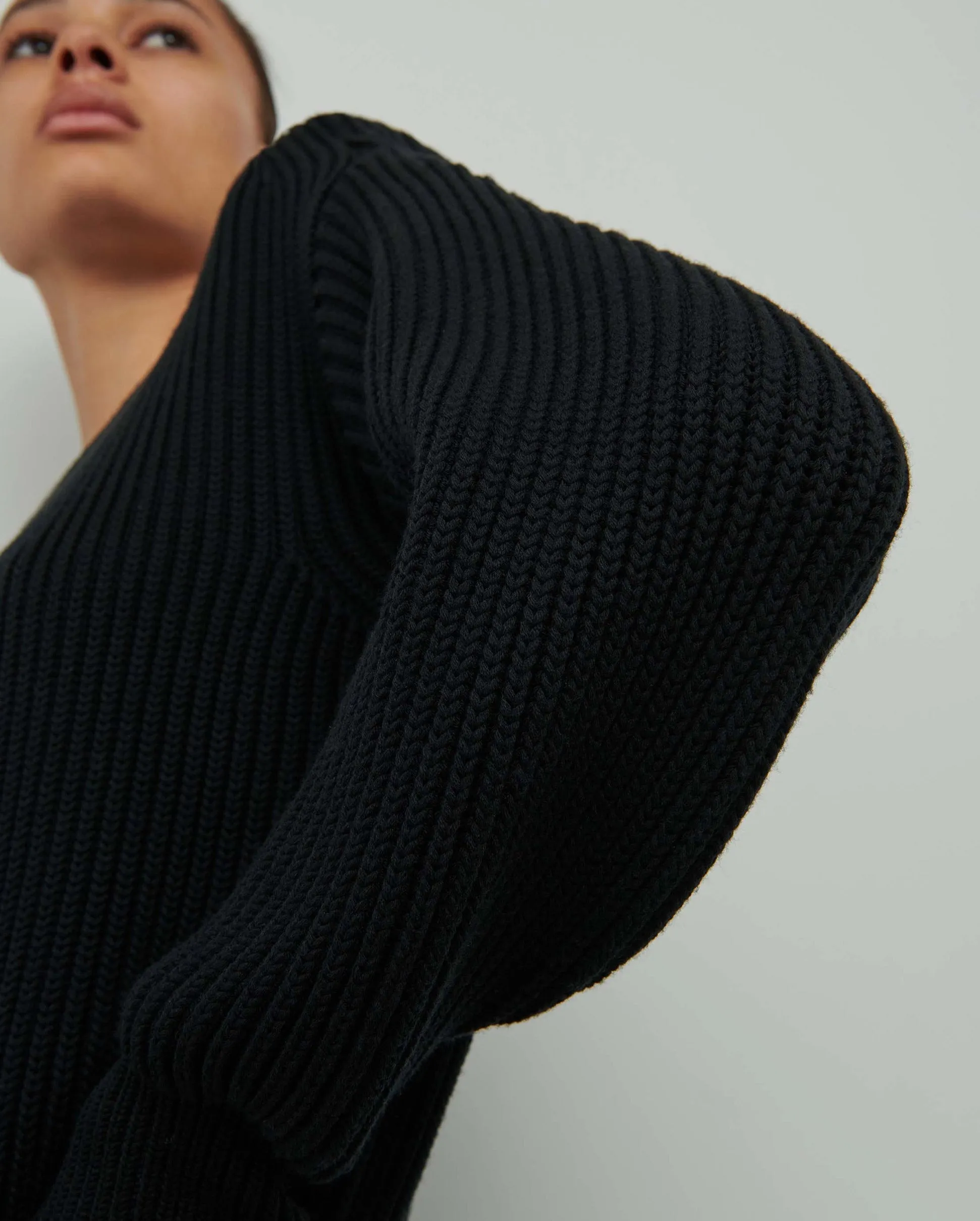 HB KNIT SWEATER / BLACK