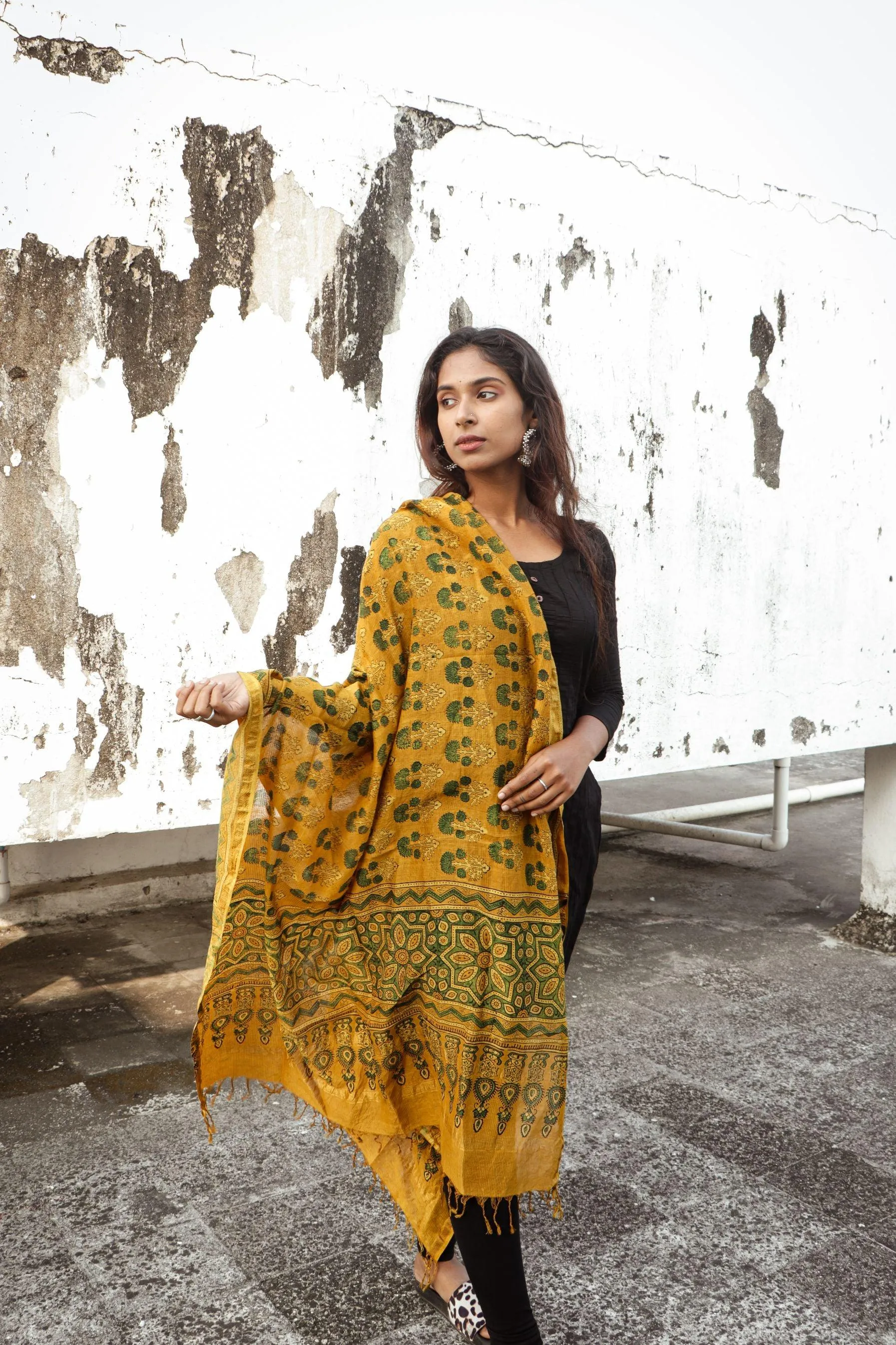 Kaisori Ajrakh Mustard Chanderi Dupatta