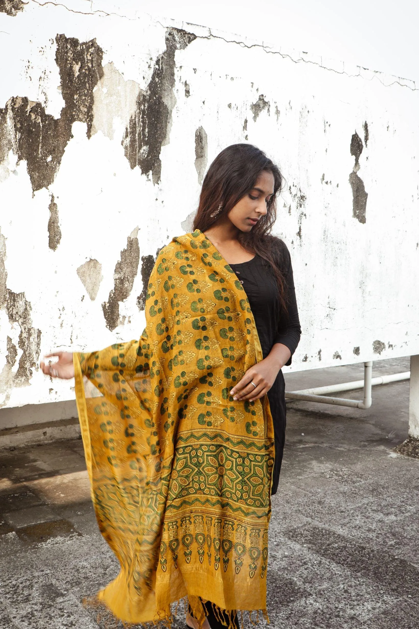 Kaisori Ajrakh Mustard Chanderi Dupatta