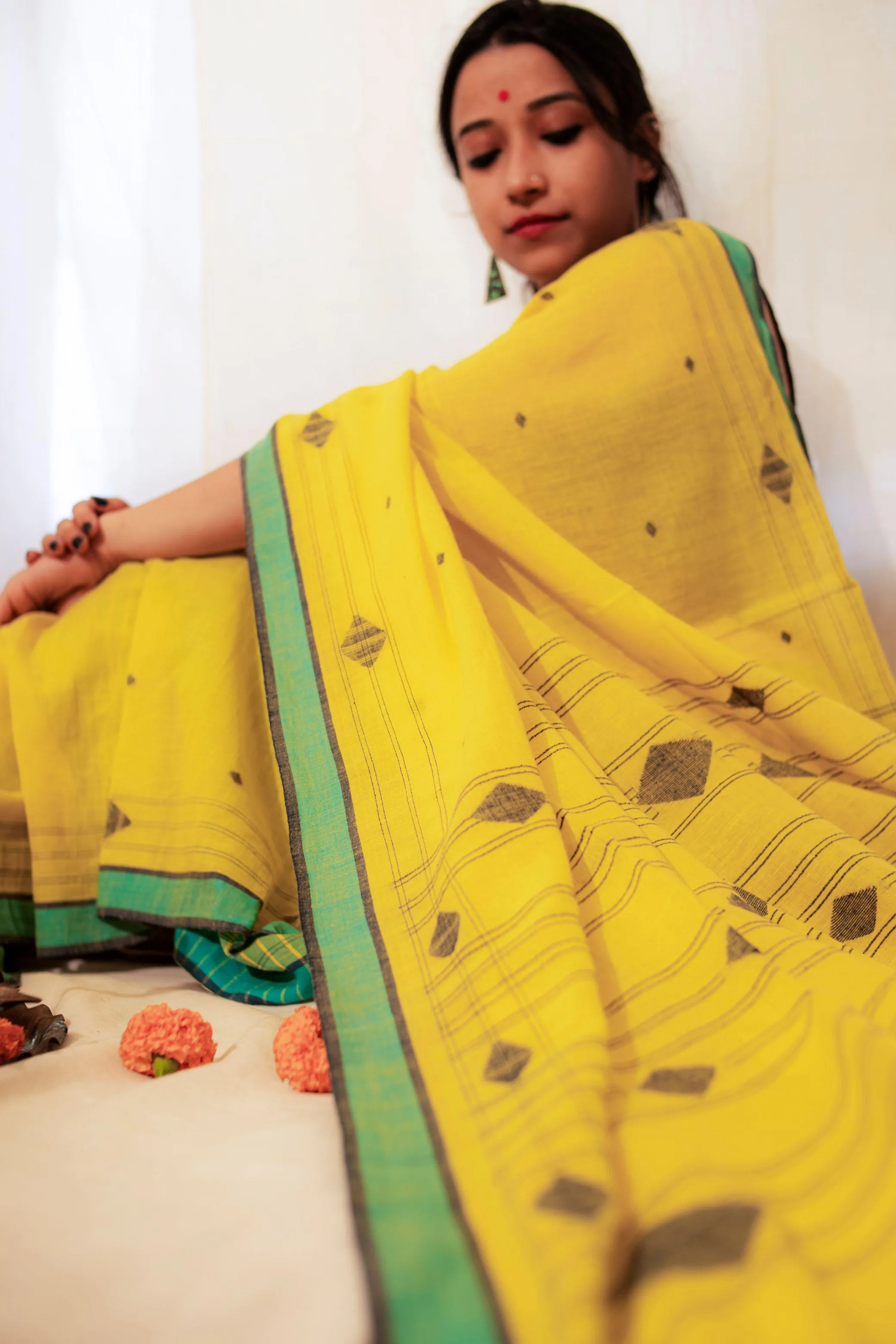 Kaisori Peelu  Jamdani saree