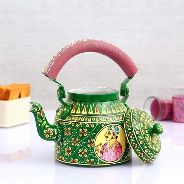 KAUSHALAM SMALL TEA KETTLE - KING & QUEEN