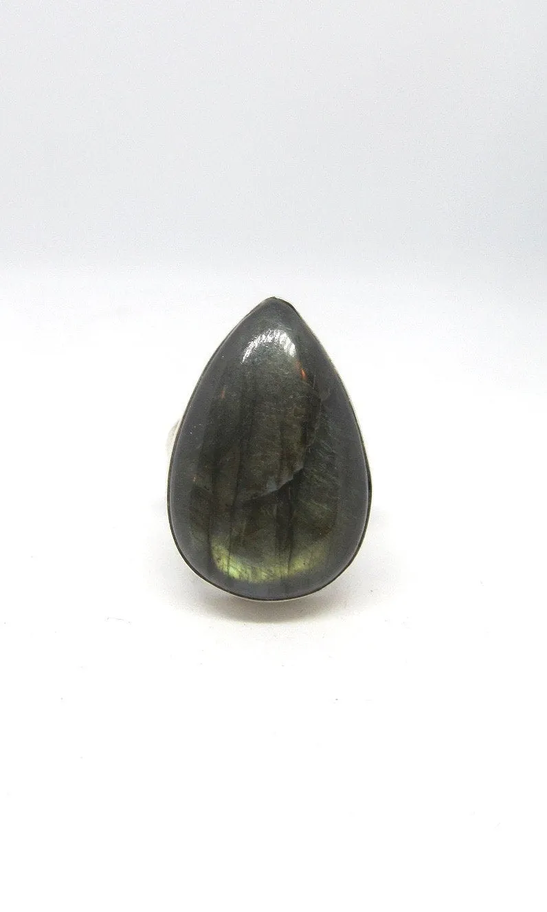 MAGICAL POWERS Chimney Butte Large Teardrop Labradorite Sterling Silver Ring, Size 8 1/4