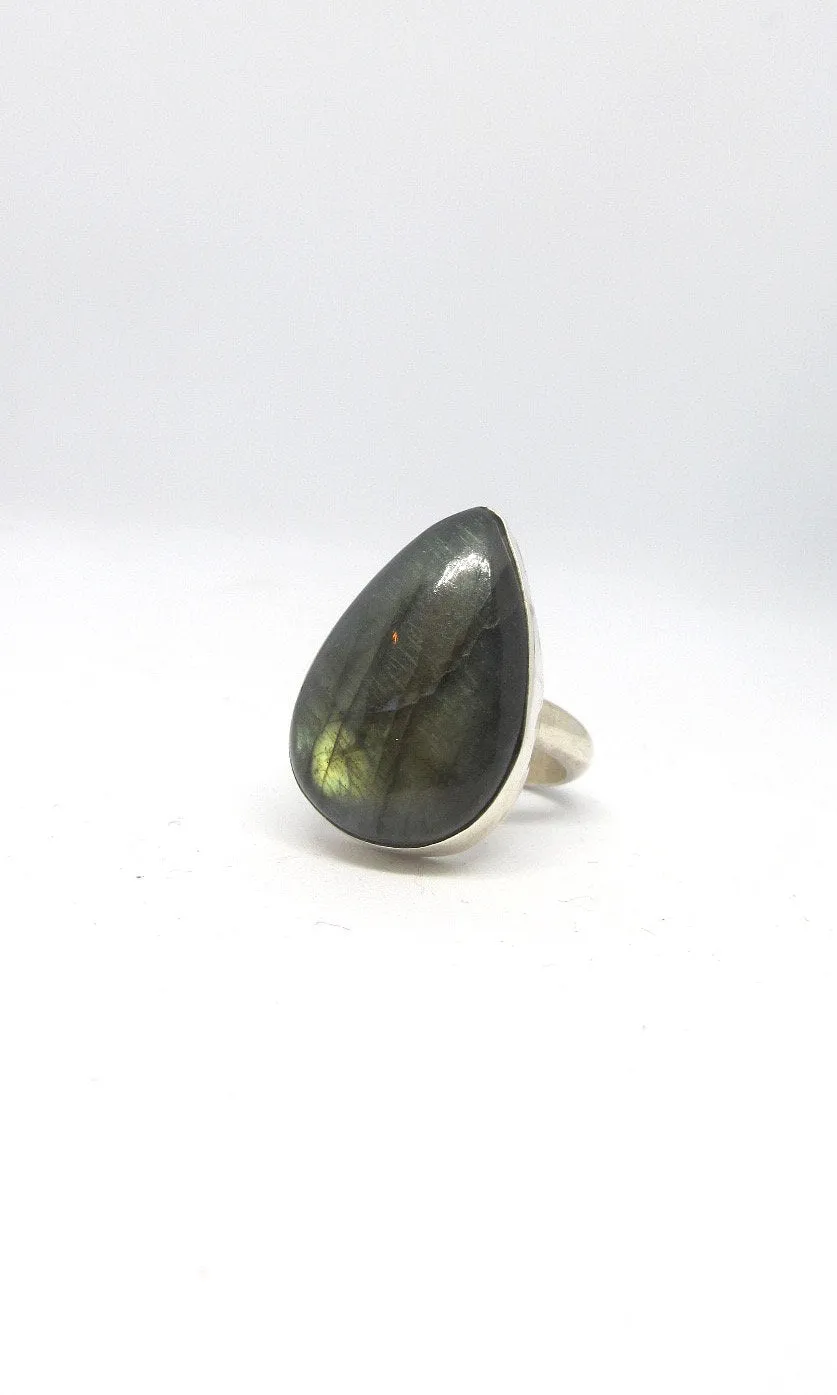 MAGICAL POWERS Chimney Butte Large Teardrop Labradorite Sterling Silver Ring, Size 8 1/4