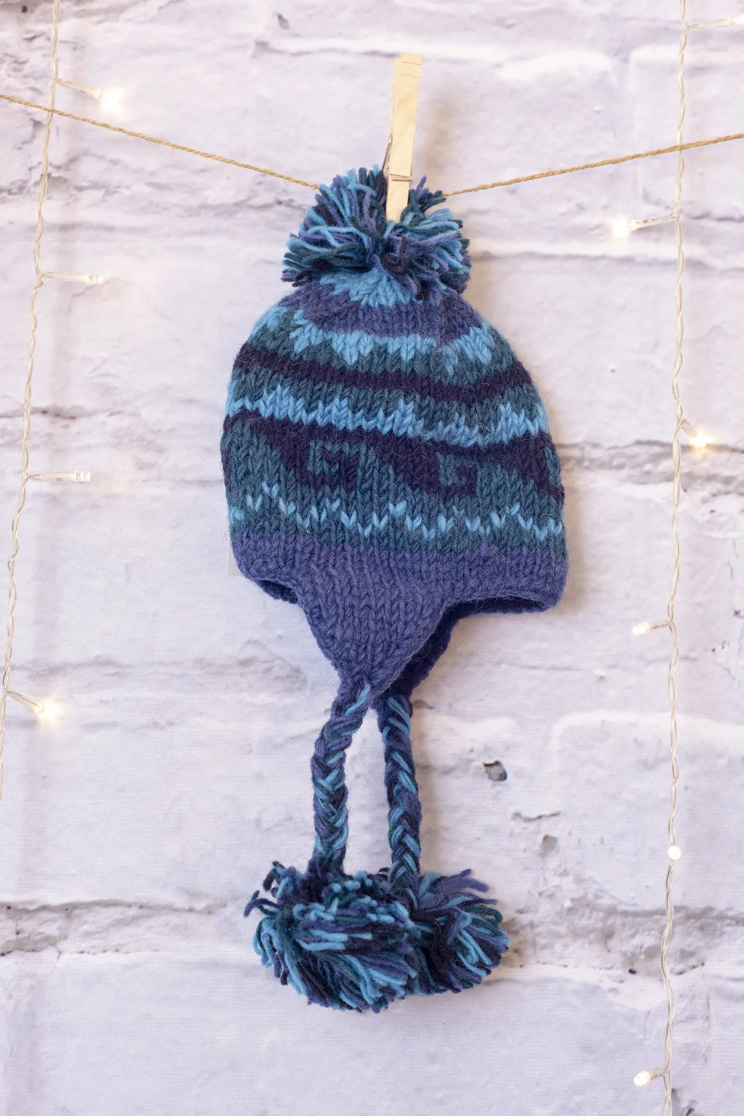 Pom Pom Infant Wave Hat