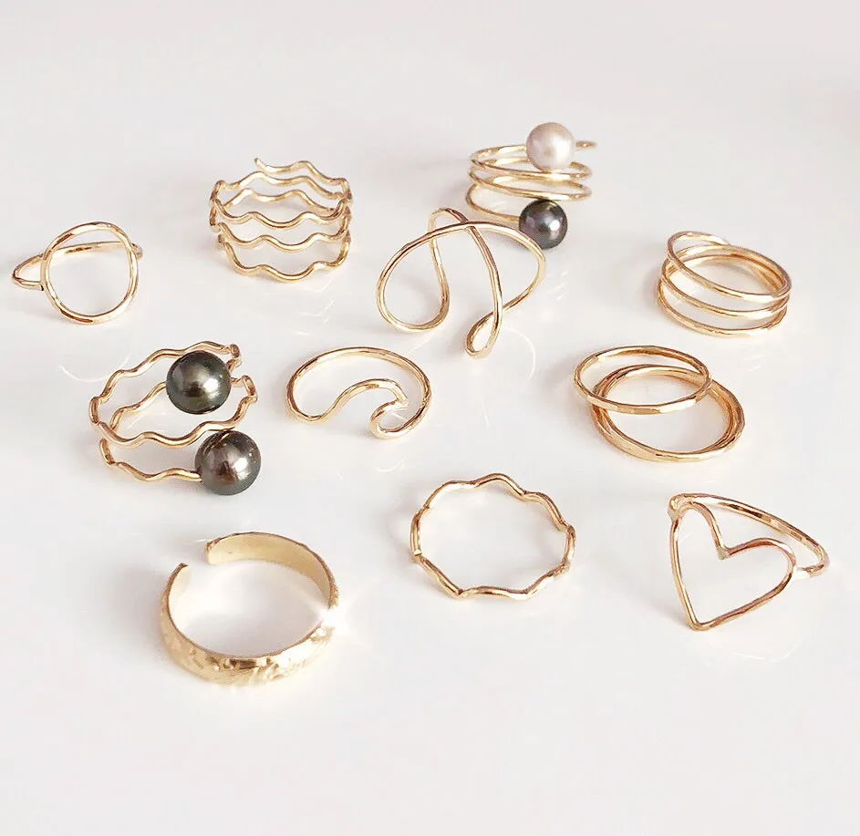 Wavy ring (R171)